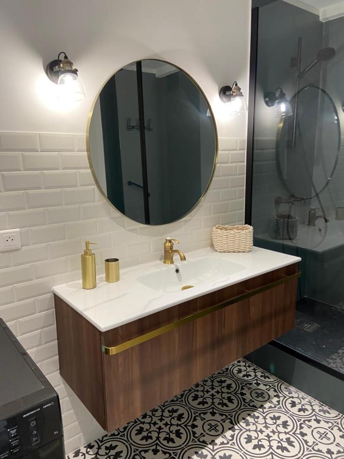 Ajaccio Magnifique T2 37M2 Centre Ville Vue Mer Au Bord De La Plage Neuf 4 Couchages Balcon Parking Prive Ferme Clim Wifi 外观 照片